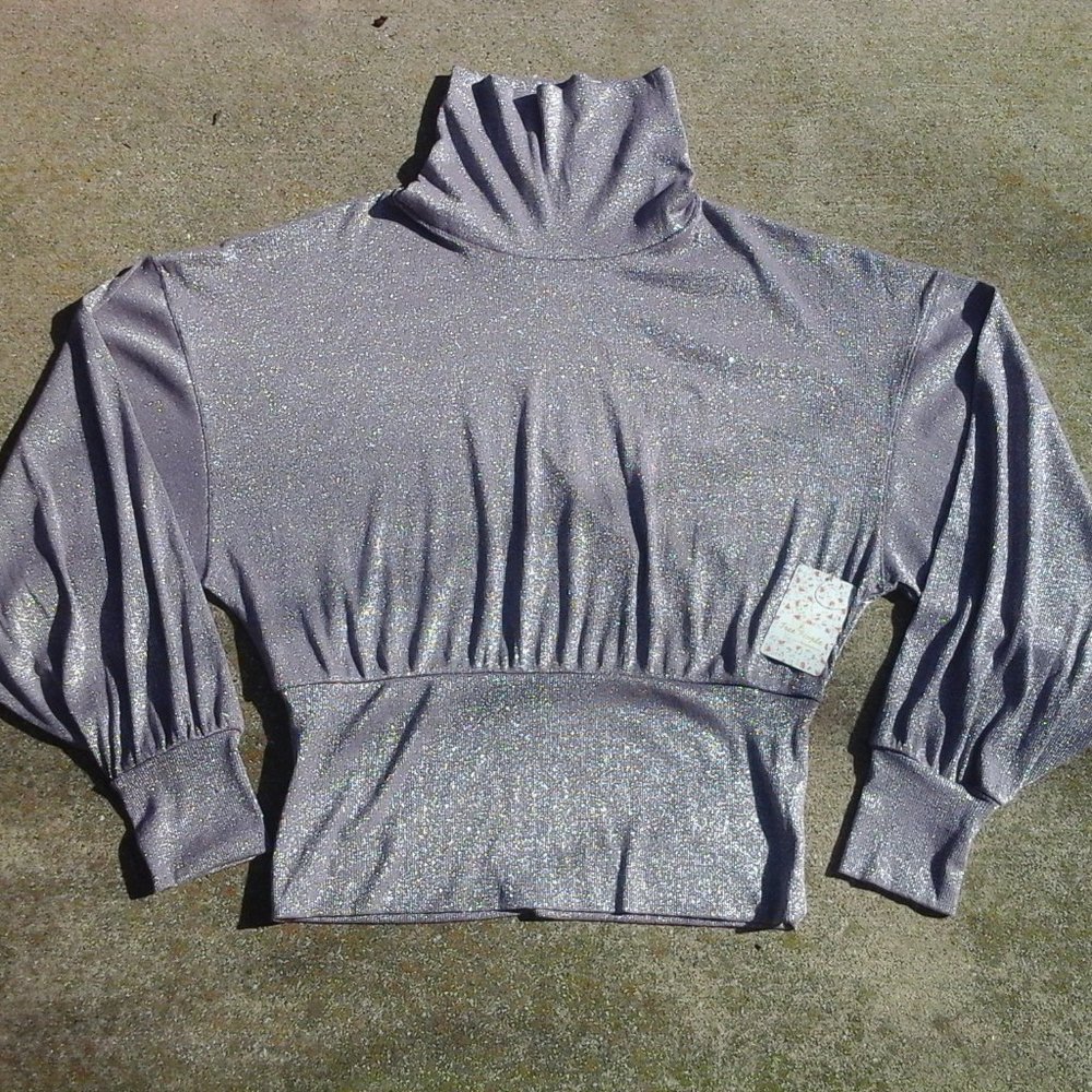 SOLD_Lilac Metallic Long Sleeve Cowel
